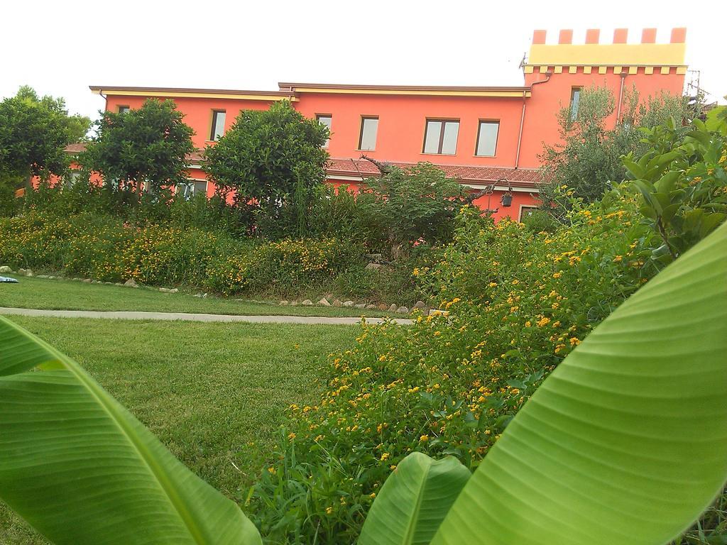 Agriturismo - B&B "La Funicolare" Francavilla Marittima Buitenkant foto